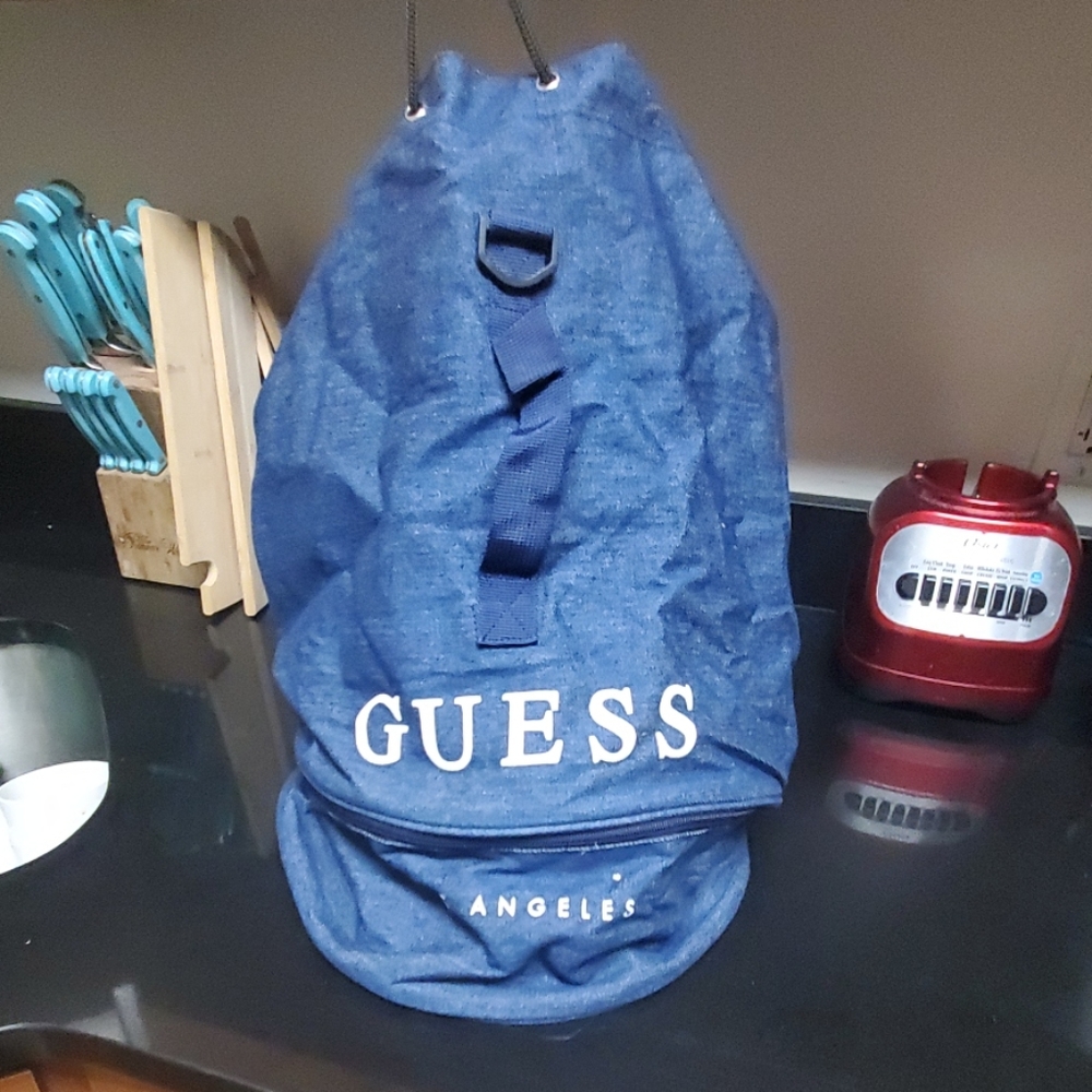 Guess work out bag